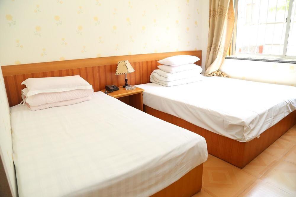 City Holiday Hotel Chengyang Exterior foto