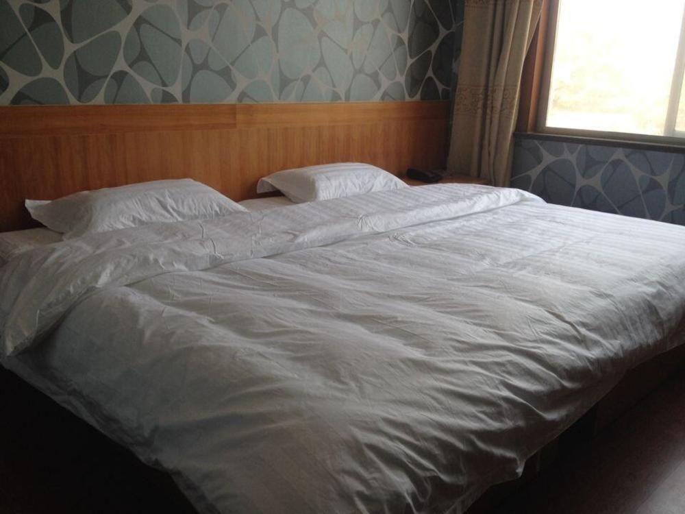City Holiday Hotel Chengyang Exterior foto